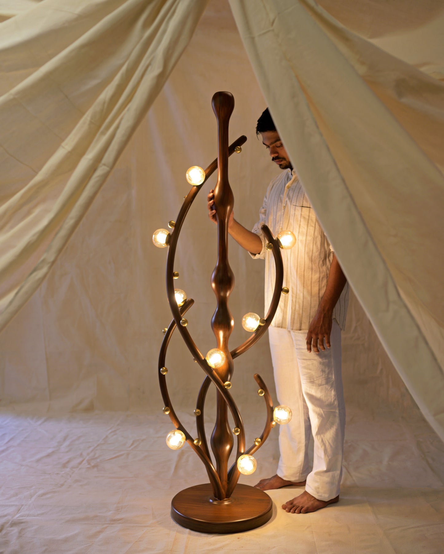 Tendril Floor Lamp